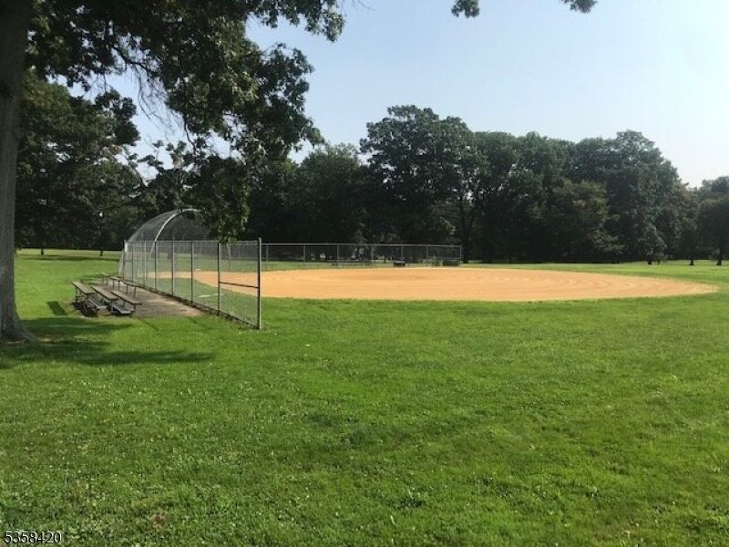 Exterior, Tennis Courts