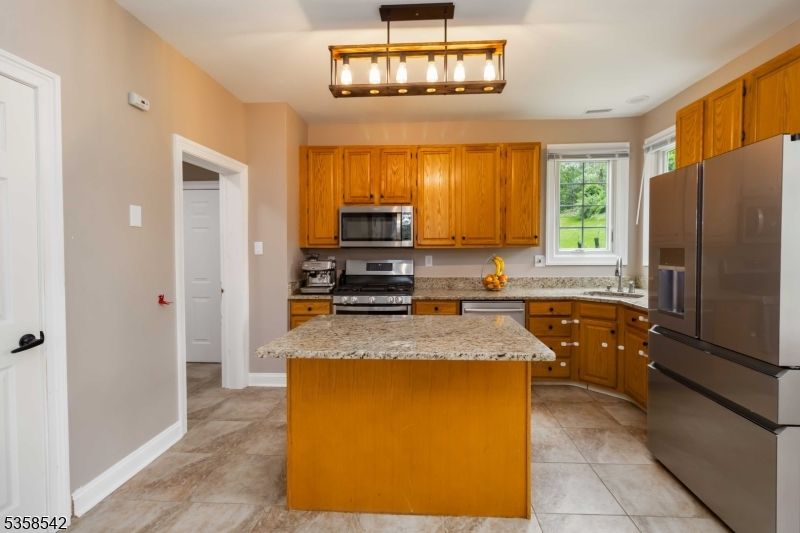 Interior, Kitchen, Pendant Lights