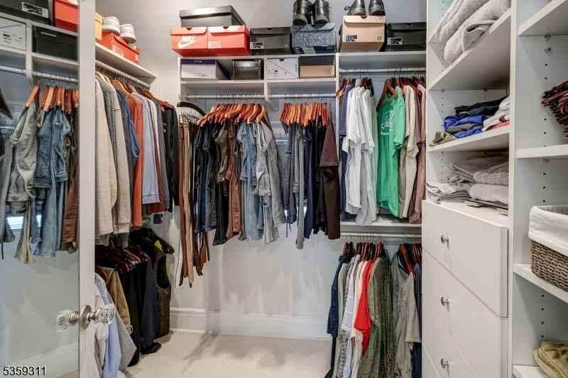 Interior, Walk-in Closets