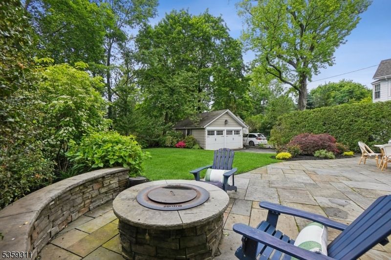 Backyard, Detached Garage, Exterior