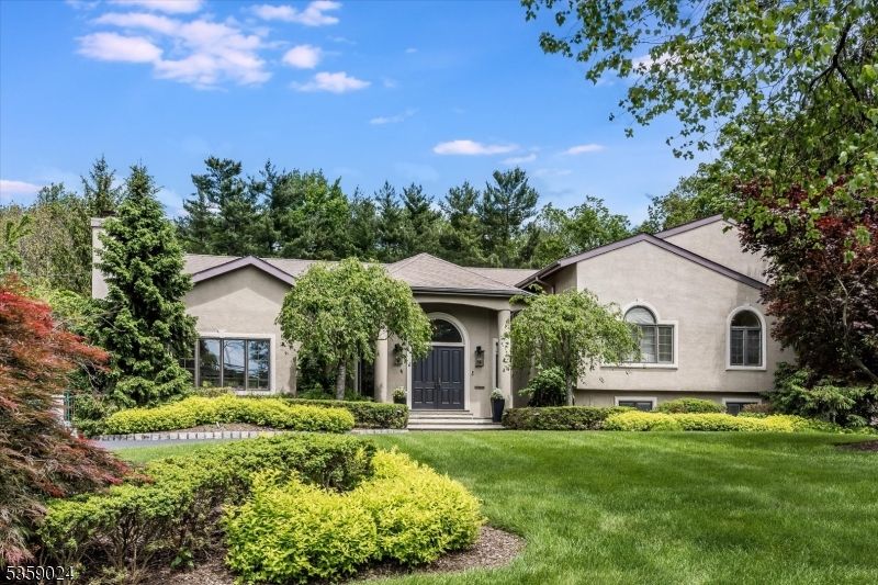 Backyard, Exterior, Facade, French Provincial