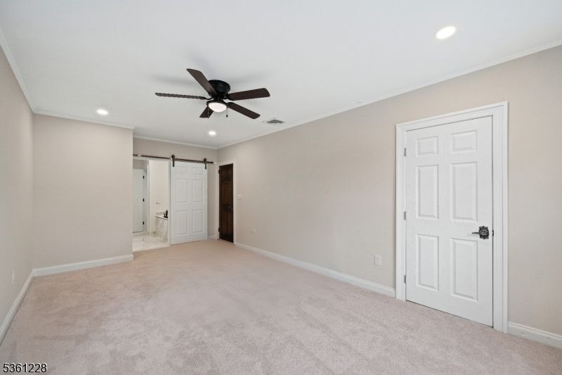 Bathroom, Empty room, Interior, Recessed Lighting