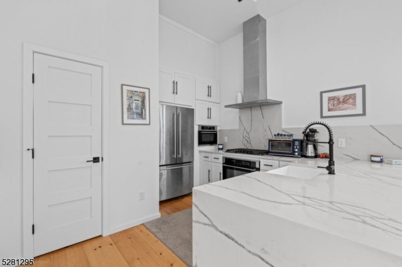 Interior, Kitchen, Stainless Steel Appliances, Wood Texture Flooring