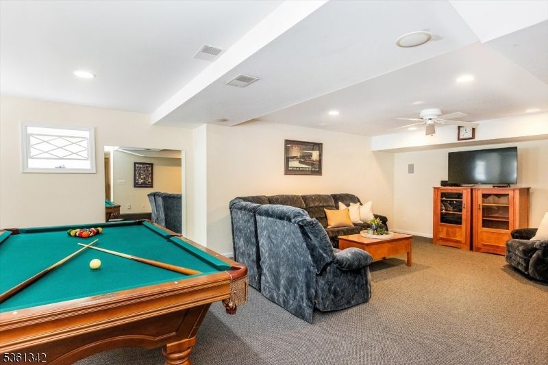 Billiard Table, Game Room, Interior, Living room, Recessed Lighting