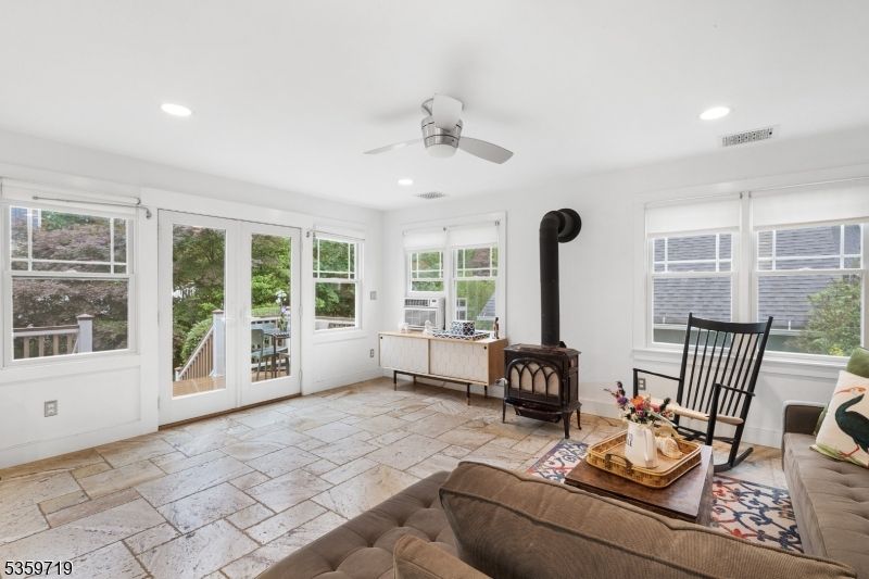 Interior, Living room, Recessed Lighting, Sun Room