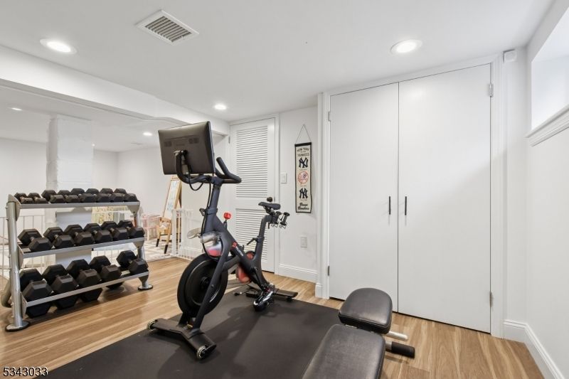 Fitness Equipment, Interior, Recessed Lighting, Wood Texture Flooring