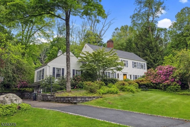 Backyard, Exterior, Facade, Georgian