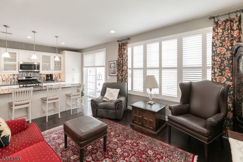 Interior, Kitchen, Living room, Pendant Lights, Recessed Lighting, Stainless Steel Appliances, Wood Texture Flooring