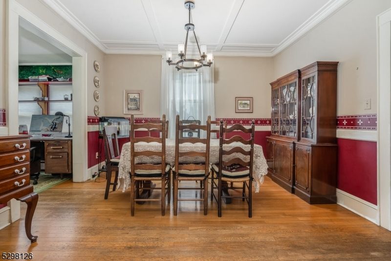 Chandelier, Dining room, Interior, Wood Texture Flooring