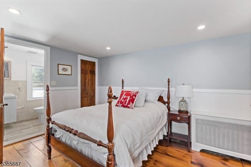 Bathroom, Bedroom, Interior, Recessed Lighting, Wood Texture Flooring