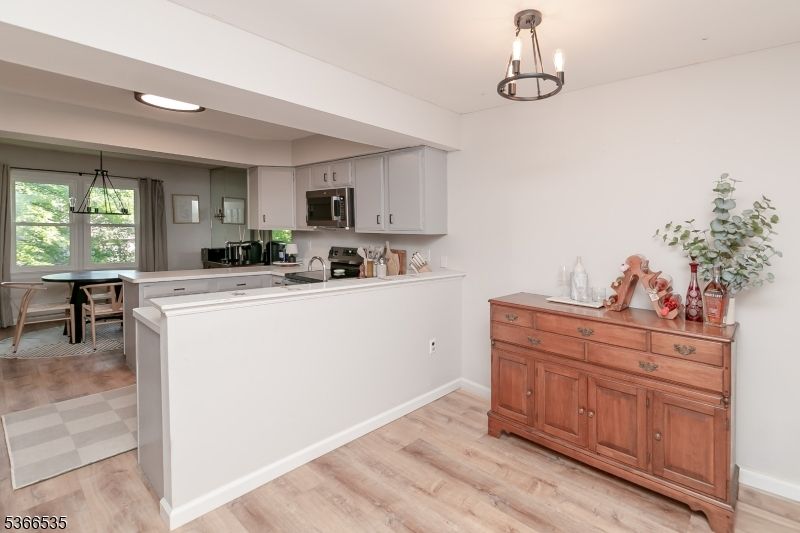Dining room, Interior, Kitchen, Pendant Lights, Wood Texture Flooring