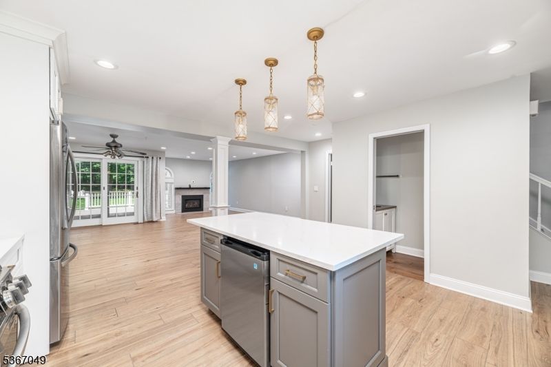 Interior, Kitchen, Pendant Lights, Recessed Lighting, Wood Texture Flooring