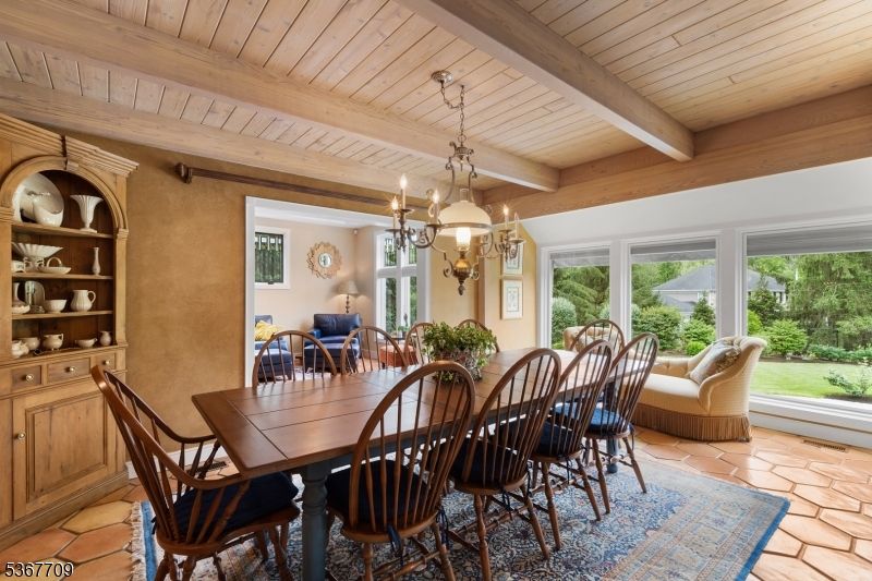 Chandelier, Dining room, Interior, Wooden Beams, Wooden Ceilings