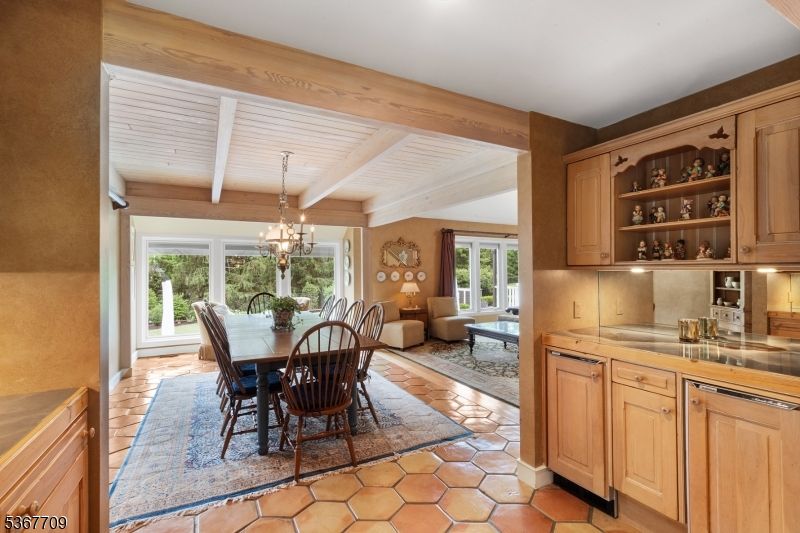 Chandelier, Dining room, Interior, Kitchen, Wooden Beams