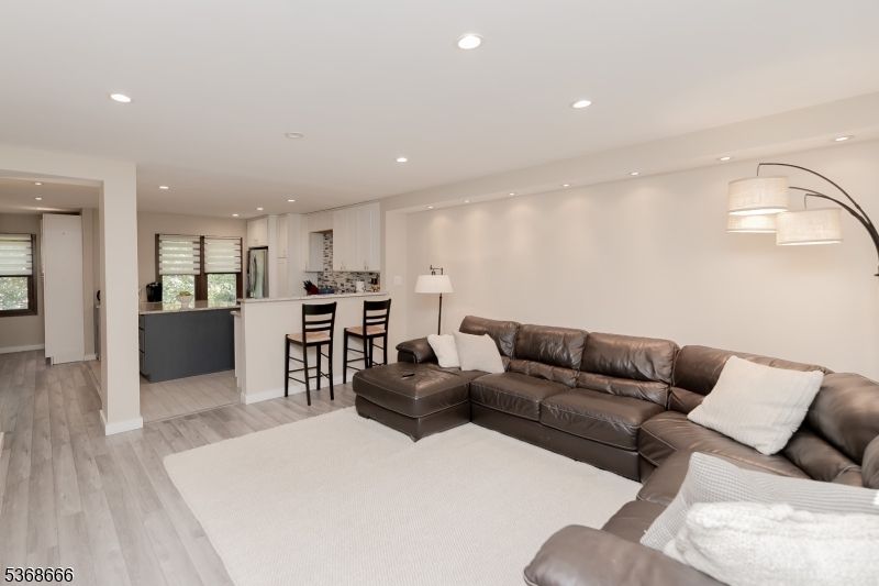 Interior, Kitchen, Living room, Recessed Lighting, Wood Texture Flooring