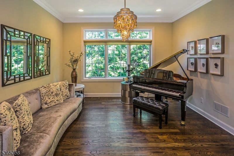 Chandelier, Interior, Piano, Recessed Lighting, Wood Texture Flooring