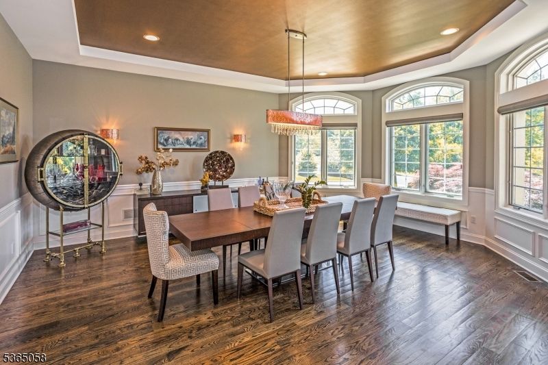 Dining room, Interior, Pendant Lights, Recessed Lighting, Wood Texture Flooring