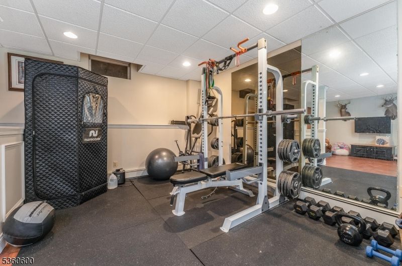 Fitness Equipment, Interior, Recessed Lighting