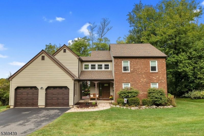 Attached, Exterior, Facade, Brick Facade, Brick Traditional