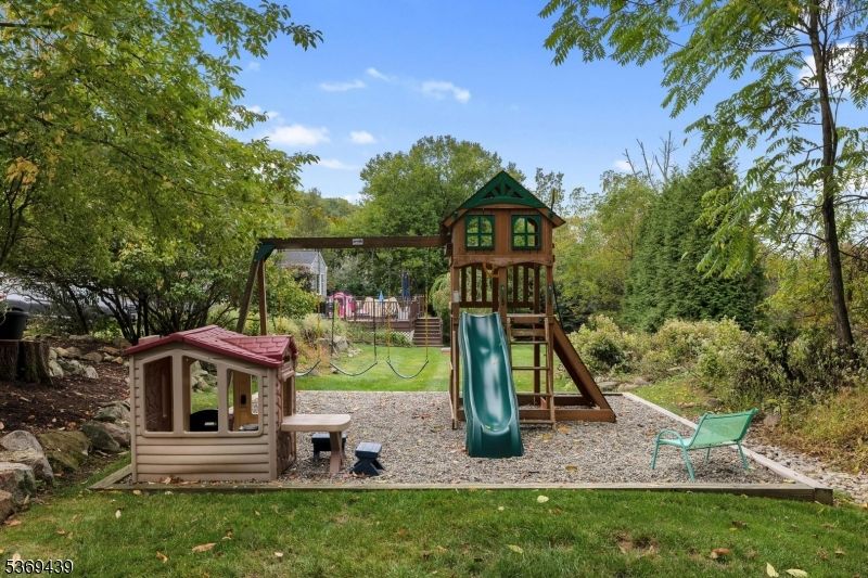 Backyard, Exterior, Playground