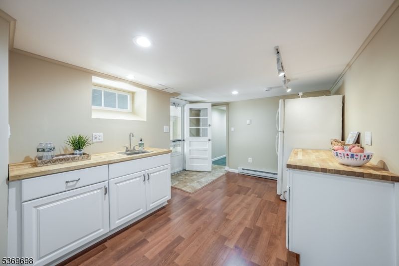 Interior, Kitchen, Recessed Lighting, Wood Texture Flooring