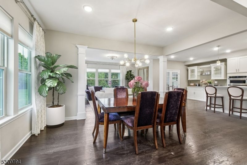 Dining room, Interior, Kitchen, Pendant Lights, Recessed Lighting, Wood Texture Flooring
