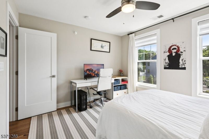 Bedroom, Home Office, Interior, Wood Texture Flooring