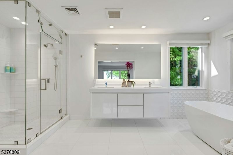 Bathroom, Dual Sink Vanities, Free Standing Baths, Glass Shower, Interior, Recessed Lighting