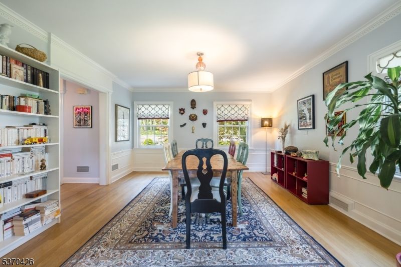 Dining room, Interior, Wood Texture Flooring
