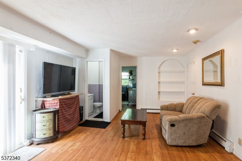 Bathroom, Interior, Recessed Lighting, Wood Texture Flooring
