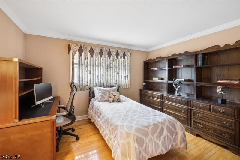 Bedroom, Home Office, Interior, Wood Texture Flooring