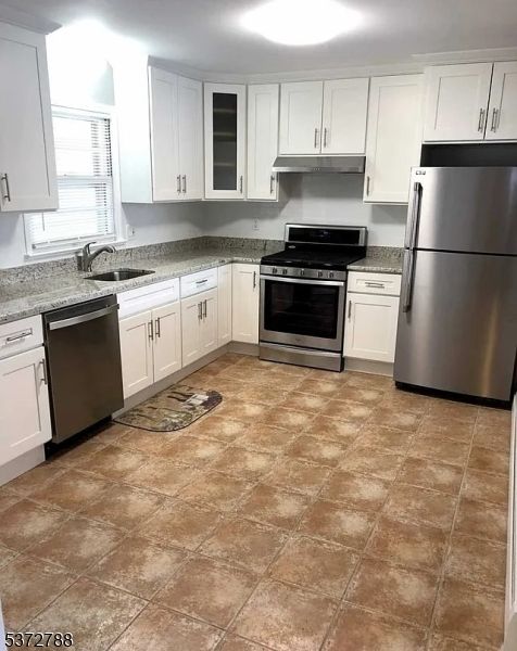 Interior, Kitchen, Stainless Steel Appliances