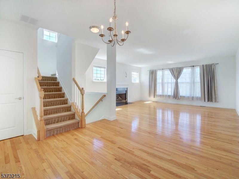Chandelier, Empty room, Interior, Wood Texture Flooring