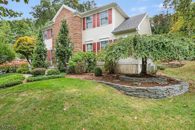 Backyard, Exterior, Facade, Brick Facade, Queen Anne Victorian