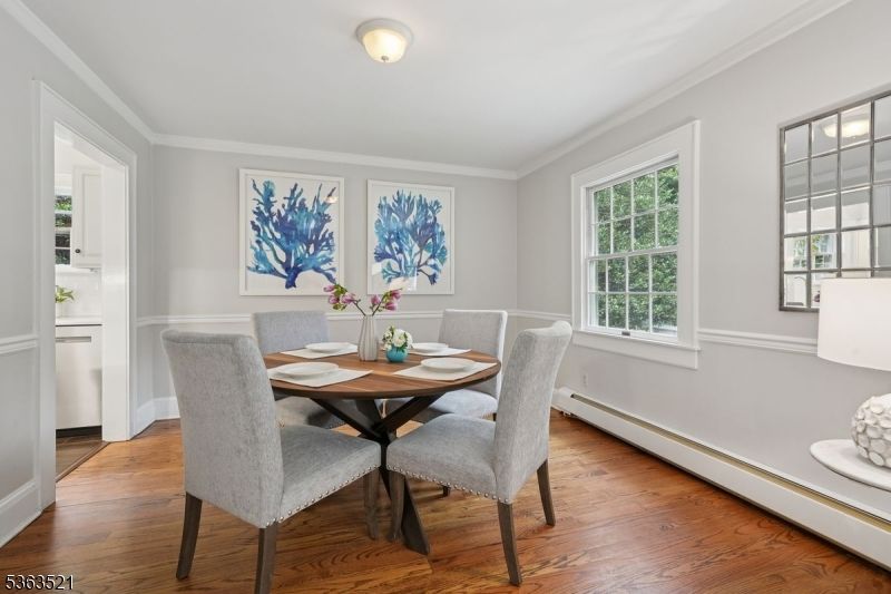 Dining room, Interior, Wood Texture Flooring