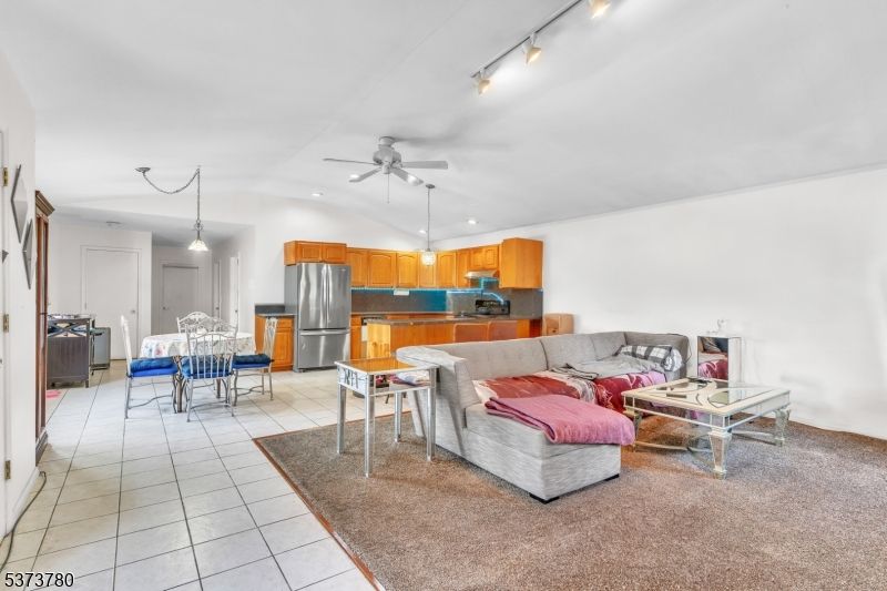 Dining room, Interior, Kitchen, Living room, Pendant Lights, Recessed Lighting, Stainless Steel Appliances