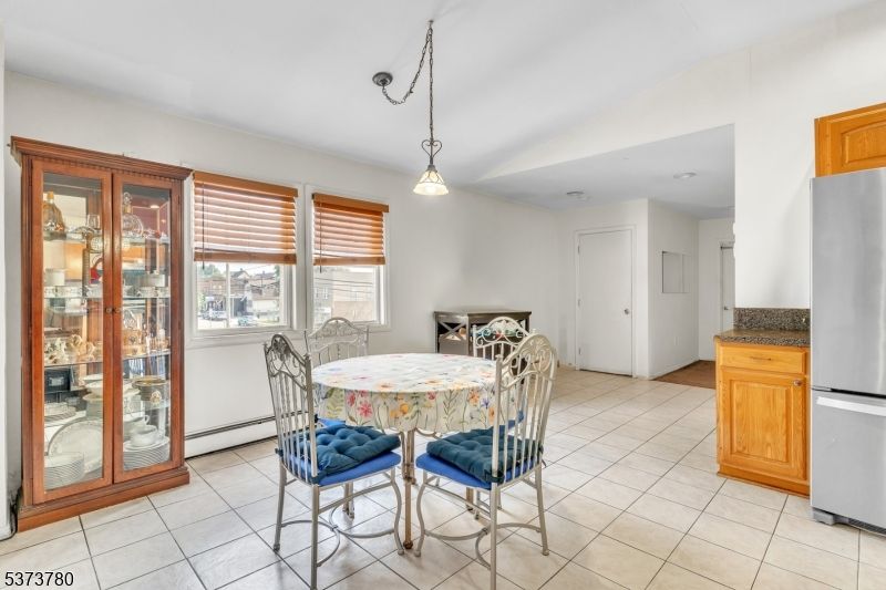 Dining room, Interior, Pendant Lights
