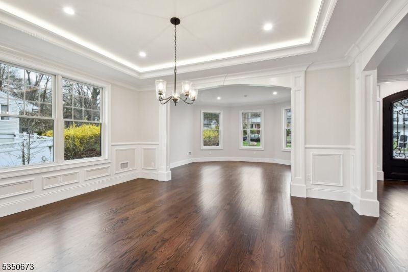 Chandelier, Empty room, Interior, Pendant Lights, Recessed Lighting, Wood Texture Flooring