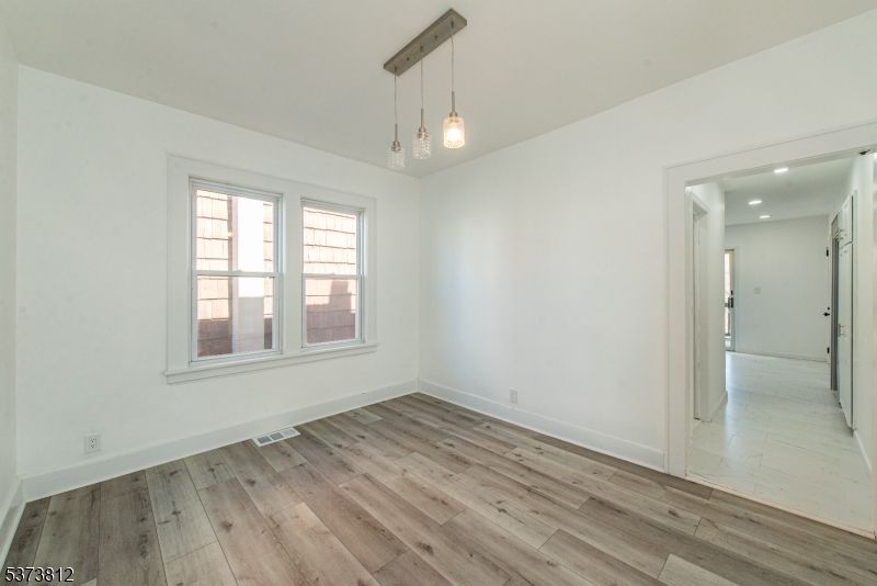 Empty room, Interior, Pendant Lights, Recessed Lighting, Wood Texture Flooring