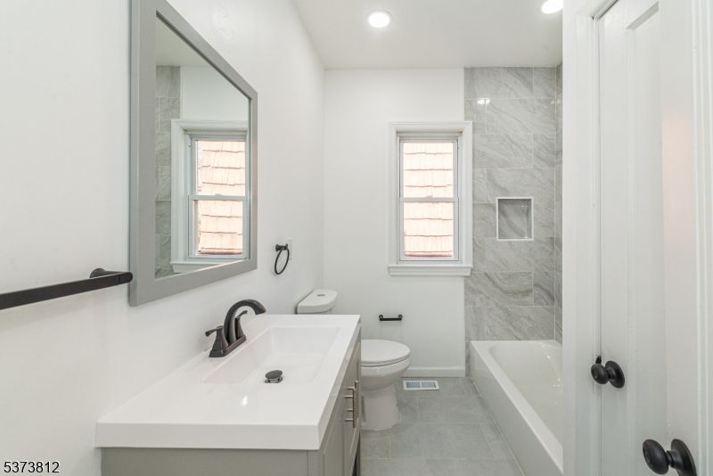 Bathroom, Interior, Marble Walls, Recessed Lighting