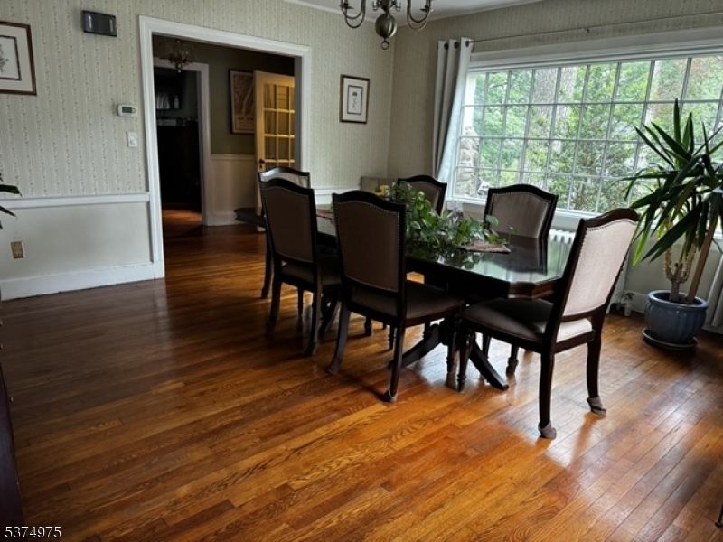 Chandelier, Dining room, Interior, Wood Texture Flooring
