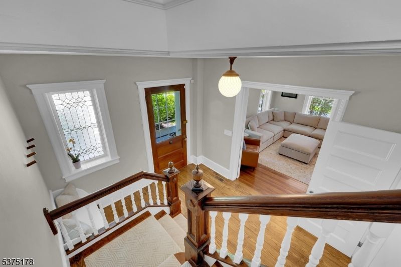 Interior, Living room, Pendant Lights, Wood Texture Flooring