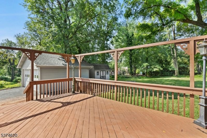 Backyard, Detached Garage, Exterior