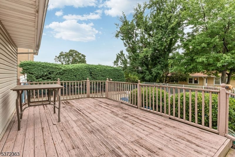 Exterior, Wood Texture Flooring