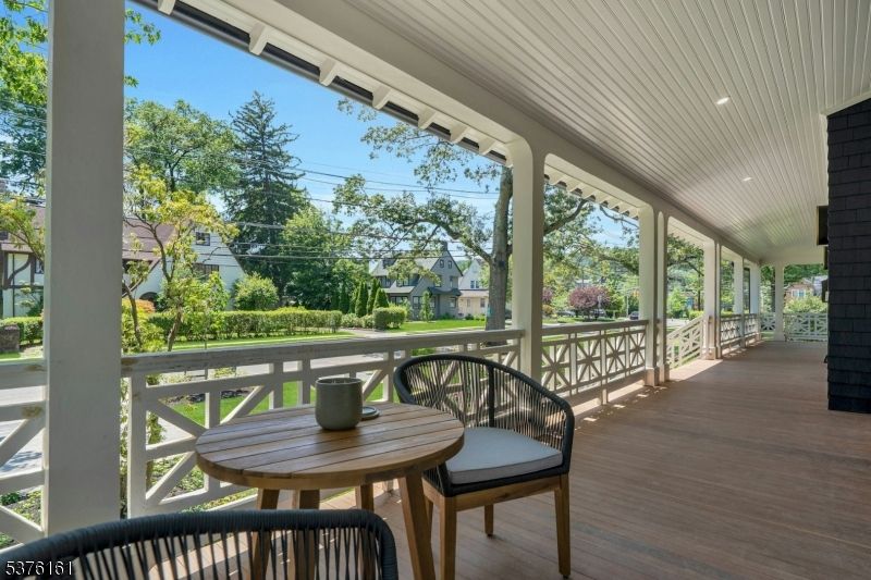 Exterior, Interior, Wood Texture Flooring