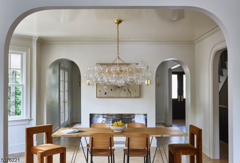 Chandelier, Dining room, Fireplace, Interior, Wood Texture Flooring