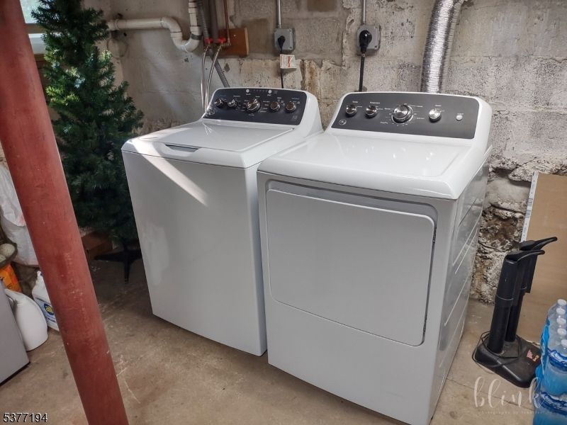 Interior, Utility Closets, Washer