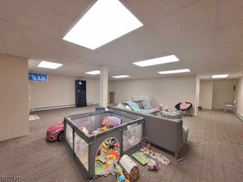 Game Room, Interior, Recessed Lighting