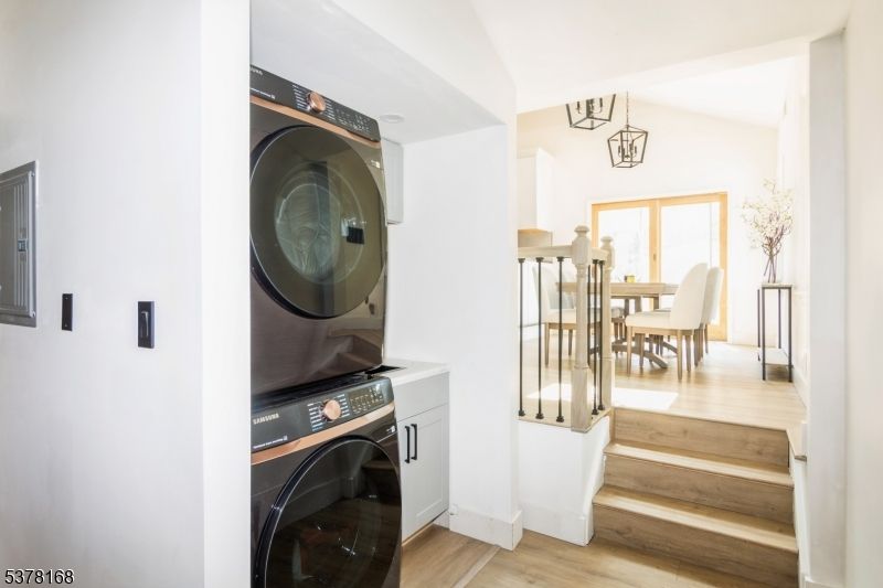 Dining room, Interior, Pendant Lights, Utility Closets, Washer, Wood Texture Flooring