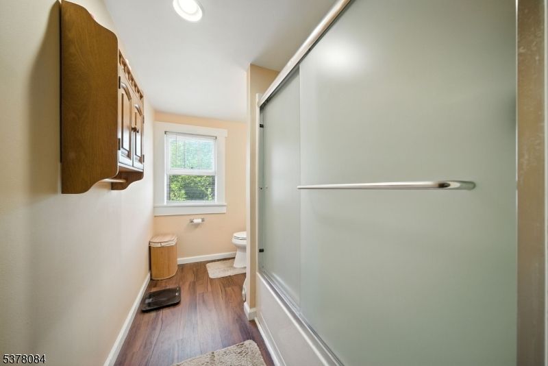 Bathroom, Interior, Recessed Lighting, Wood Texture Flooring